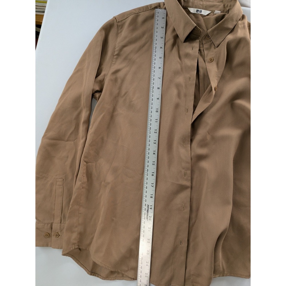 UNIQLO Camel Button Down Blouse Women Medium Rayon Blend Long Sleeve - Picture 5 of 6